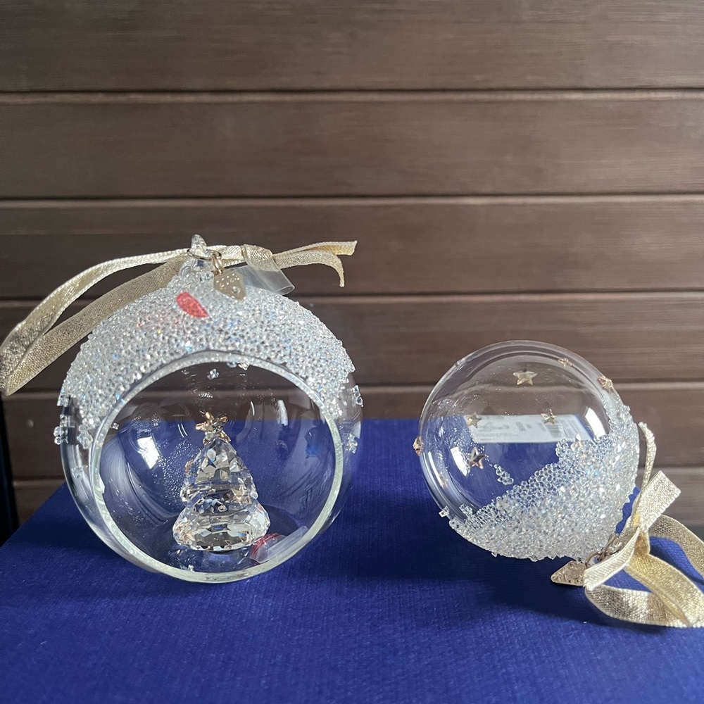 swarovski crystal ornaments 2023 Ornament with Gold Accents brand new in box
